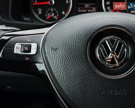 Чорний Фольксваген Мультиван, об'ємом двигуна 1.97 л та пробігом 300 тис. км за 30900 $, фото 41 на Automoto.ua