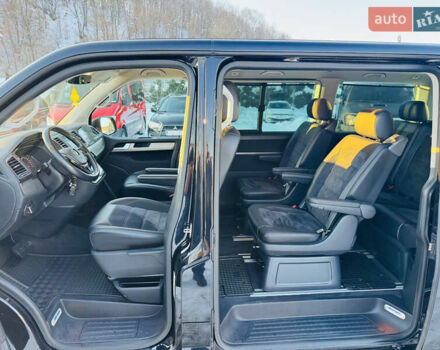 Чорний Фольксваген Мультиван, об'ємом двигуна 2 л та пробігом 105 тис. км за 38500 $, фото 50 на Automoto.ua