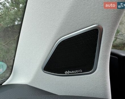 Черный Фольксваген Мультиван, объемом двигателя 1.97 л и пробегом 205 тыс. км за 43444 $, фото 45 на Automoto.ua