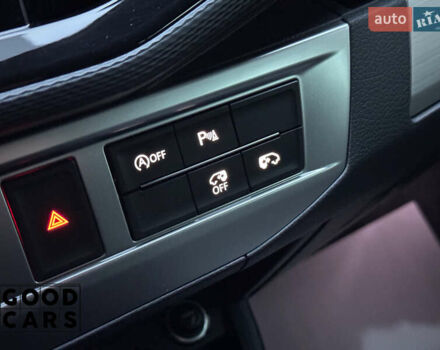 Черный Фольксваген Мультиван, объемом двигателя 1.97 л и пробегом 119 тыс. км за 55000 $, фото 39 на Automoto.ua