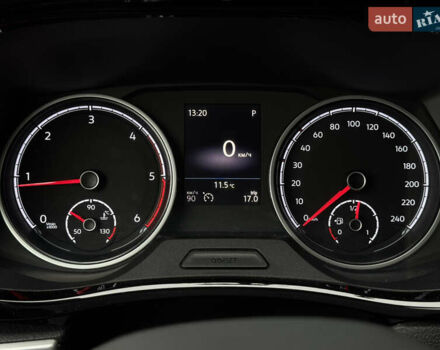 Чорний Фольксваген Мультиван, об'ємом двигуна 1.97 л та пробігом 190 тис. км за 49500 $, фото 27 на Automoto.ua