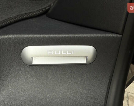 Черный Фольксваген Мультиван, объемом двигателя 1.97 л и пробегом 167 тыс. км за 57000 $, фото 10 на Automoto.ua