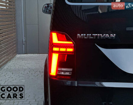 Черный Фольксваген Мультиван, объемом двигателя 1.97 л и пробегом 119 тыс. км за 55000 $, фото 10 на Automoto.ua