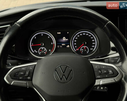 Чорний Фольксваген Мультиван, об'ємом двигуна 1.97 л та пробігом 190 тис. км за 49500 $, фото 26 на Automoto.ua