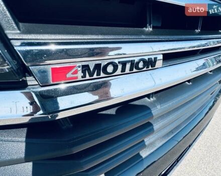 Чорний Фольксваген Мультиван, об'ємом двигуна 1.97 л та пробігом 72 тис. км за 63800 $, фото 3 на Automoto.ua