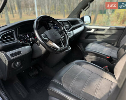 Чорний Фольксваген Мультиван, об'ємом двигуна 1.97 л та пробігом 190 тис. км за 49500 $, фото 19 на Automoto.ua