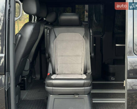 Чорний Фольксваген Мультиван, об'ємом двигуна 1.97 л та пробігом 190 тис. км за 49500 $, фото 34 на Automoto.ua