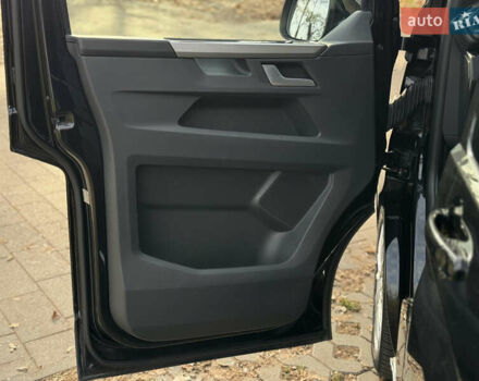 Чорний Фольксваген Мультиван, об'ємом двигуна 1.97 л та пробігом 190 тис. км за 49500 $, фото 40 на Automoto.ua