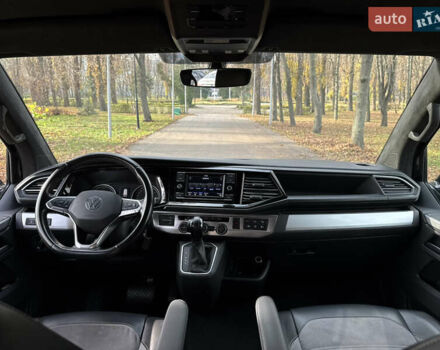 Чорний Фольксваген Мультиван, об'ємом двигуна 1.97 л та пробігом 190 тис. км за 49500 $, фото 15 на Automoto.ua