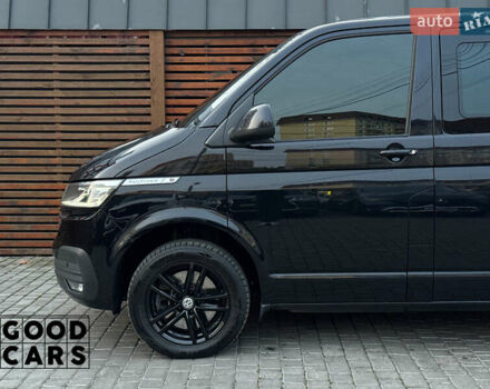 Черный Фольксваген Мультиван, объемом двигателя 1.97 л и пробегом 119 тыс. км за 55000 $, фото 11 на Automoto.ua