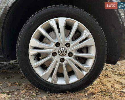 Чорний Фольксваген Мультиван, об'ємом двигуна 1.97 л та пробігом 190 тис. км за 49500 $, фото 51 на Automoto.ua