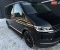 Черный Фольксваген Мультиван, объемом двигателя 2 л и пробегом 151 тыс. км за 55222 $, фото 3 на Automoto.ua