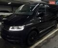 Чорний Фольксваген Мультиван, об'ємом двигуна 2 л та пробігом 151 тис. км за 55200 $, фото 1 на Automoto.ua