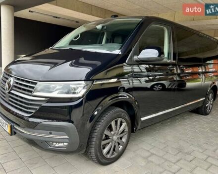 Черный Фольксваген Мультиван, объемом двигателя 1.97 л и пробегом 70 тыс. км за 74900 $, фото 4 на Automoto.ua