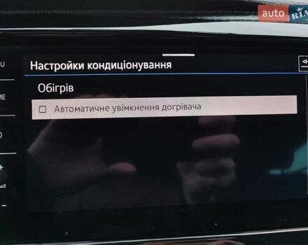 Черный Фольксваген Мультиван, объемом двигателя 2 л и пробегом 59 тыс. км за 73500 $, фото 39 на Automoto.ua
