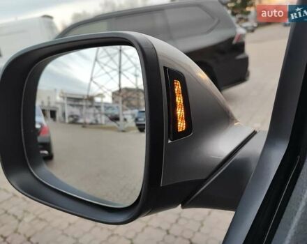 Черный Фольксваген Мультиван, объемом двигателя 2 л и пробегом 59 тыс. км за 73500 $, фото 28 на Automoto.ua