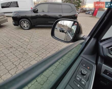 Черный Фольксваген Мультиван, объемом двигателя 2 л и пробегом 59 тыс. км за 73500 $, фото 29 на Automoto.ua