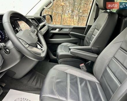 Черный Фольксваген Мультиван, объемом двигателя 1.97 л и пробегом 60 тыс. км за 79800 $, фото 15 на Automoto.ua