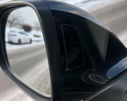 Черный Фольксваген Мультиван, объемом двигателя 2 л и пробегом 151 тыс. км за 55200 $, фото 1 на Automoto.ua