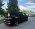 Черный Фольксваген Мультиван, объемом двигателя 1.97 л и пробегом 48 тыс. км за 73900 $, фото 75 на Automoto.ua