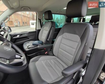 Черный Фольксваген Мультиван, объемом двигателя 2 л и пробегом 59 тыс. км за 73500 $, фото 13 на Automoto.ua