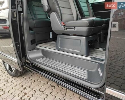 Черный Фольксваген Мультиван, объемом двигателя 2 л и пробегом 59 тыс. км за 73500 $, фото 16 на Automoto.ua