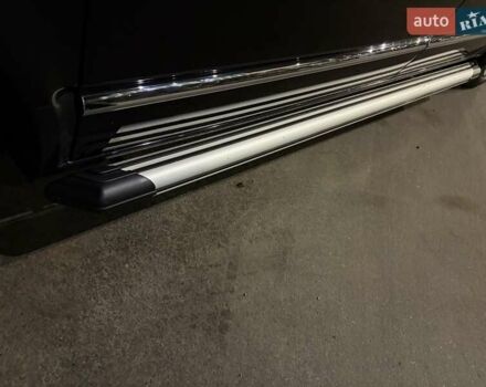 Черный Фольксваген Мультиван, объемом двигателя 2 л и пробегом 151 тыс. км за 59200 $, фото 1 на Automoto.ua