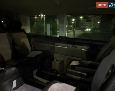 Черный Фольксваген Мультиван, объемом двигателя 2 л и пробегом 151 тыс. км за 59200 $, фото 15 на Automoto.ua