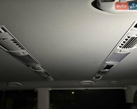 Черный Фольксваген Мультиван, объемом двигателя 2 л и пробегом 151 тыс. км за 59200 $, фото 7 на Automoto.ua