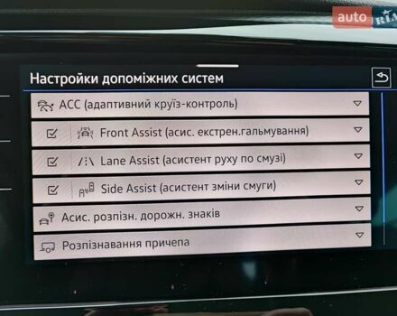 Черный Фольксваген Мультиван, объемом двигателя 2 л и пробегом 59 тыс. км за 73500 $, фото 38 на Automoto.ua