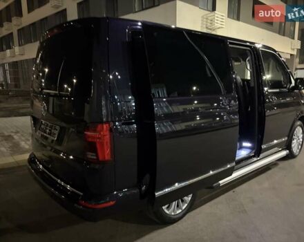 Черный Фольксваген Мультиван, объемом двигателя 2 л и пробегом 151 тыс. км за 59200 $, фото 22 на Automoto.ua