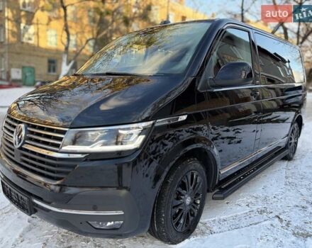 Черный Фольксваген Мультиван, объемом двигателя 2 л и пробегом 151 тыс. км за 55200 $, фото 6 на Automoto.ua