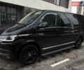 Черный Фольксваген Мультиван, объемом двигателя 2 л и пробегом 151 тыс. км за 55200 $, фото 1 на Automoto.ua