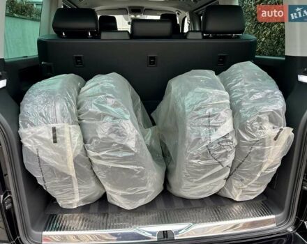 Черный Фольксваген Мультиван, объемом двигателя 1.97 л и пробегом 60 тыс. км за 79800 $, фото 12 на Automoto.ua