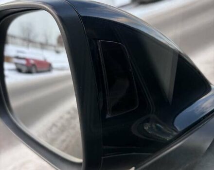 Черный Фольксваген Мультиван, объемом двигателя 2 л и пробегом 151 тыс. км за 55200 $, фото 2 на Automoto.ua