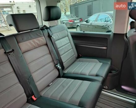 Черный Фольксваген Мультиван, объемом двигателя 2 л и пробегом 59 тыс. км за 73500 $, фото 23 на Automoto.ua