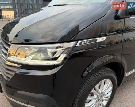 Чорний Фольксваген Мультиван, об'ємом двигуна 1.97 л та пробігом 2 тис. км за 82700 $, фото 19 на Automoto.ua