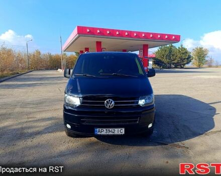 Черный Фольксваген Мультиван, объемом двигателя 3.2 л и пробегом 280 тыс. км за 14000 $, фото 1 на Automoto.ua