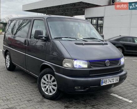 Чорний Фольксваген Мультиван, об'ємом двигуна 2.8 л та пробігом 329 тис. км за 9900 $, фото 1 на Automoto.ua