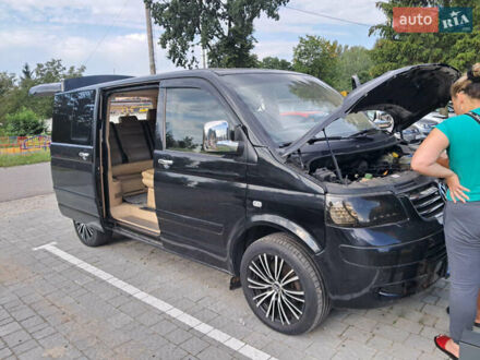 Фольксваген Мультиван 2005 в Николаеве на Automoto.ua Черный Фольксваген Мультиван, объемом двигателя 2.46 л и пробегом 176 тыс. км за 15000 $, фото 1 на Automoto.ua