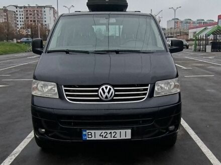 Чорний Фольксваген Мультиван, об'ємом двигуна 3.2 л та пробігом 330 тис. км за 13800 $, фото 1 на Automoto.ua