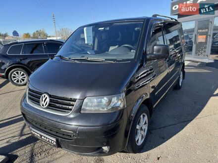 Черный Фольксваген Мультиван, объемом двигателя 2.5 л и пробегом 361 тыс. км за 12790 $, фото 1 на Automoto.ua