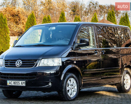 Черный Фольксваген Мультиван, объемом двигателя 2.5 л и пробегом 354 тыс. км за 13900 $, фото 1 на Automoto.ua