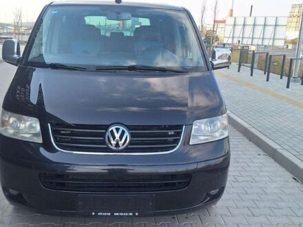 Чорний Фольксваген Мультиван, об'ємом двигуна 2.5 л та пробігом 280 тис. км за 6200 $, фото 1 на Automoto.ua