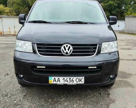 Чорний Фольксваген Мультиван, об'ємом двигуна 2.5 л та пробігом 267 тис. км за 19200 $, фото 1 на Automoto.ua