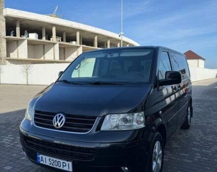 Черный Фольксваген Мультиван, объемом двигателя 2.47 л и пробегом 364 тыс. км за 16500 $, фото 1 на Automoto.ua