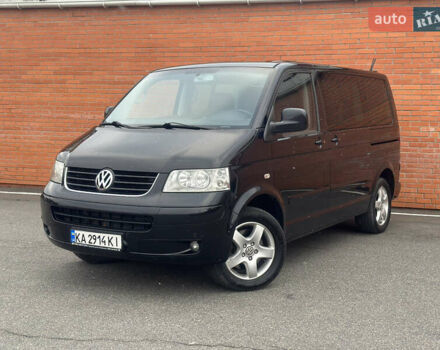 Черный Фольксваген Мультиван, объемом двигателя 3.19 л и пробегом 356 тыс. км за 14900 $, фото 1 на Automoto.ua