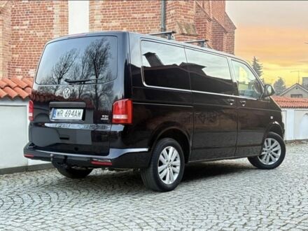 Черный Фольксваген Мультиван, объемом двигателя 2 л и пробегом 245 тыс. км за 5700 $, фото 1 на Automoto.ua