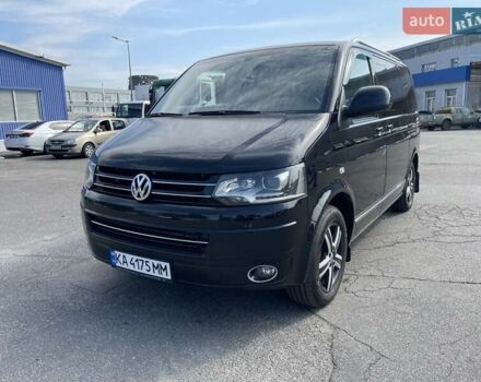 Черный Фольксваген Мультиван, объемом двигателя 2 л и пробегом 220 тыс. км за 21900 $, фото 1 на Automoto.ua