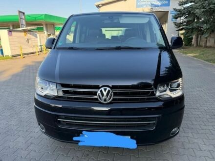 Чорний Фольксваген Мультиван, об'ємом двигуна 2 л та пробігом 117 тис. км за 9400 $, фото 1 на Automoto.ua